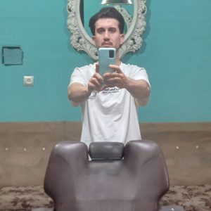 ارایشگر مردانه