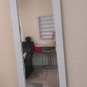 دکور و وسایل سالن زیبایی