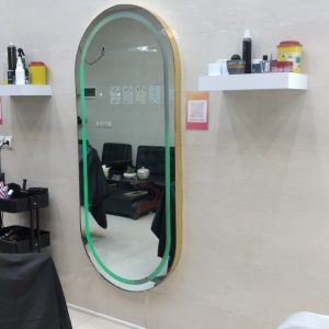آینه ارایشگاهی